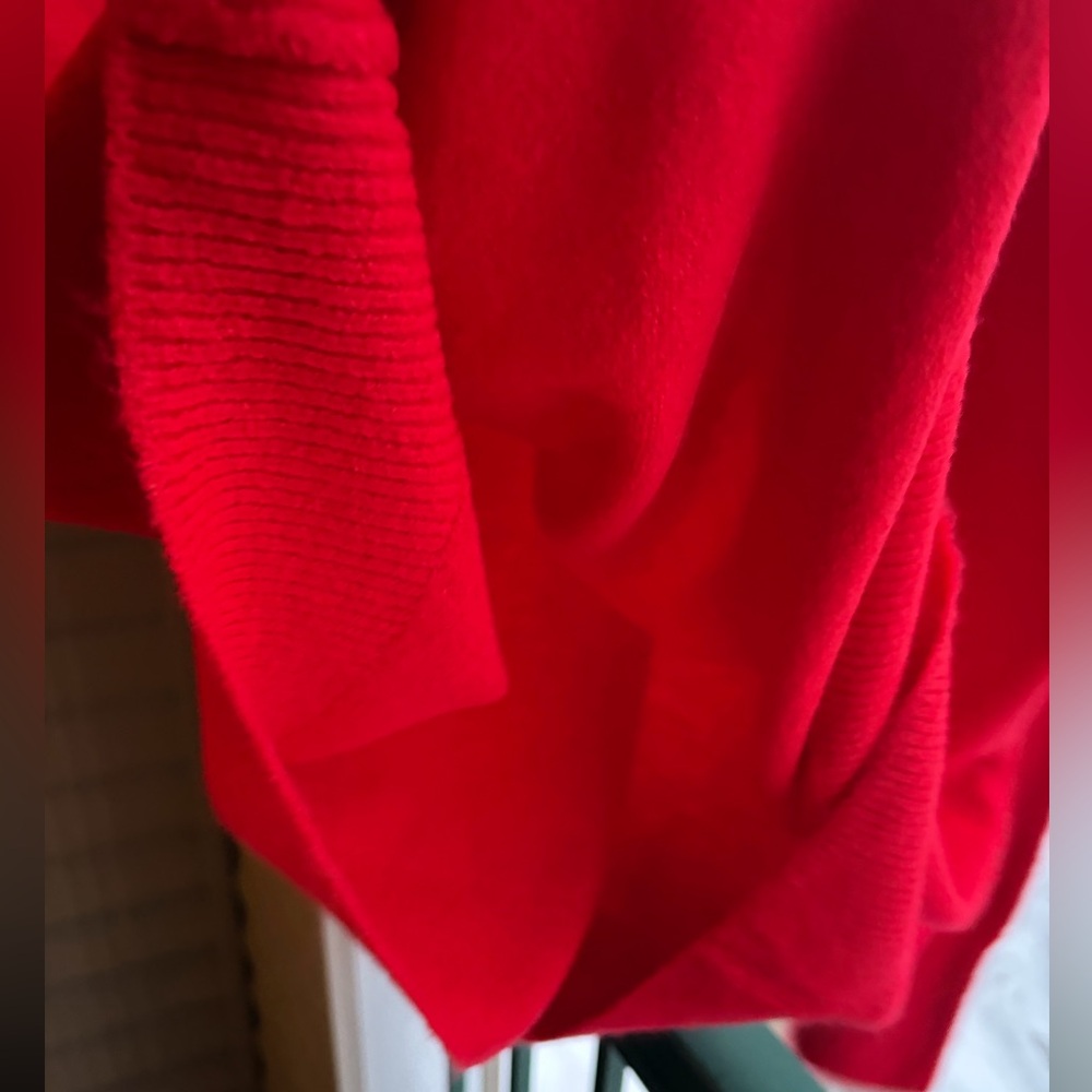 🆕♥️ CeCe Red Heart Graphic Knit Sweater Oversized Valentine Cozy Pullover Size L - Picture 10 of 15